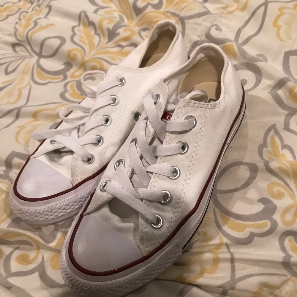 Converses women